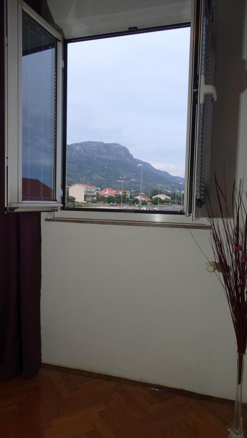 Guest House Mamut Kaštela Exteriör bild